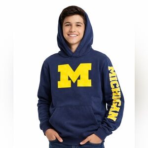 Fanatics Black Hoodie